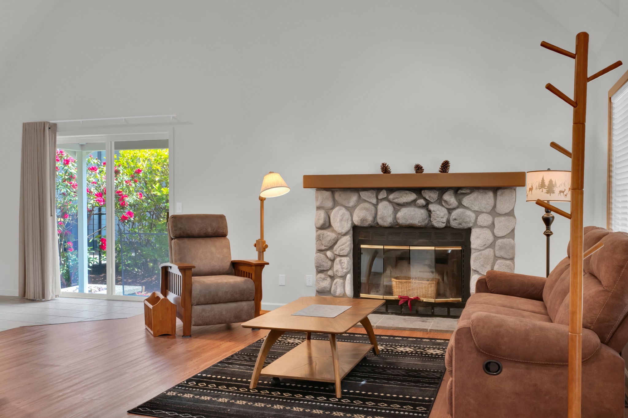 1009 Royal Saint Georges Dr, Florence, OR — photo 14 of 56