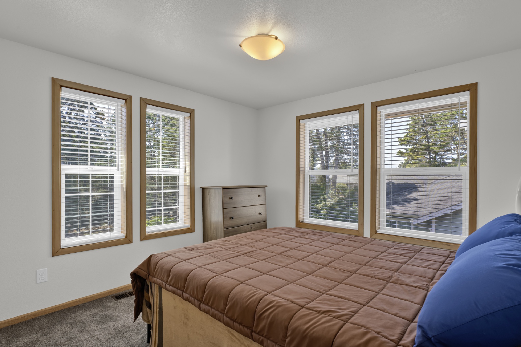 1009 Royal Saint Georges Dr, Florence, OR — photo 43 of 56