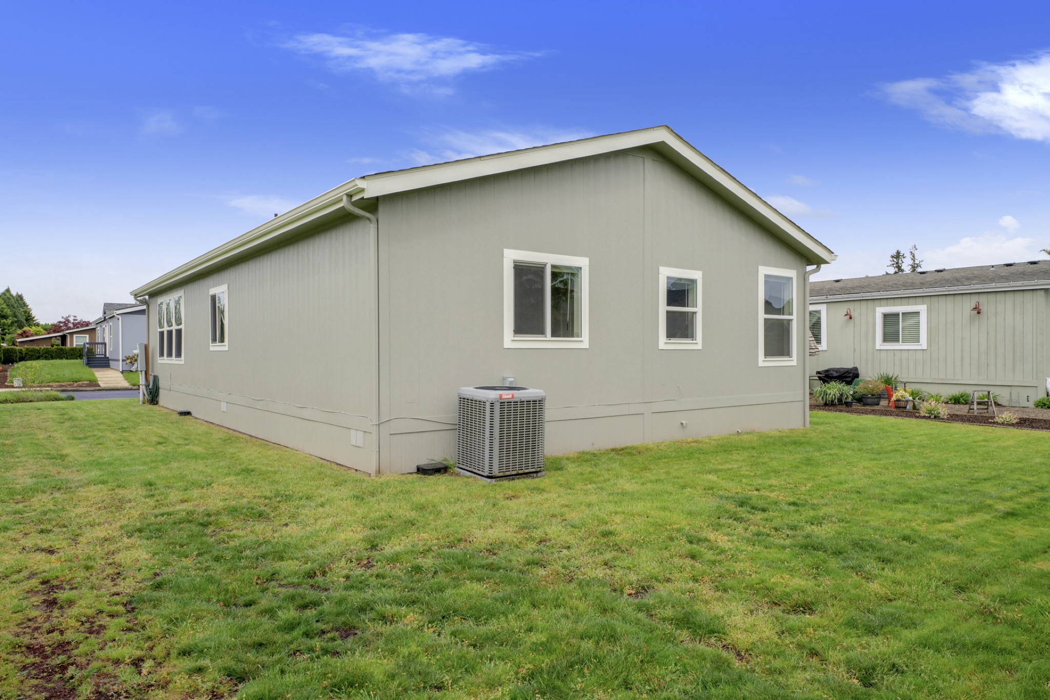 310 Pitney Ln, Space 71, Junction City, OR &mdash; photo 34 of 41