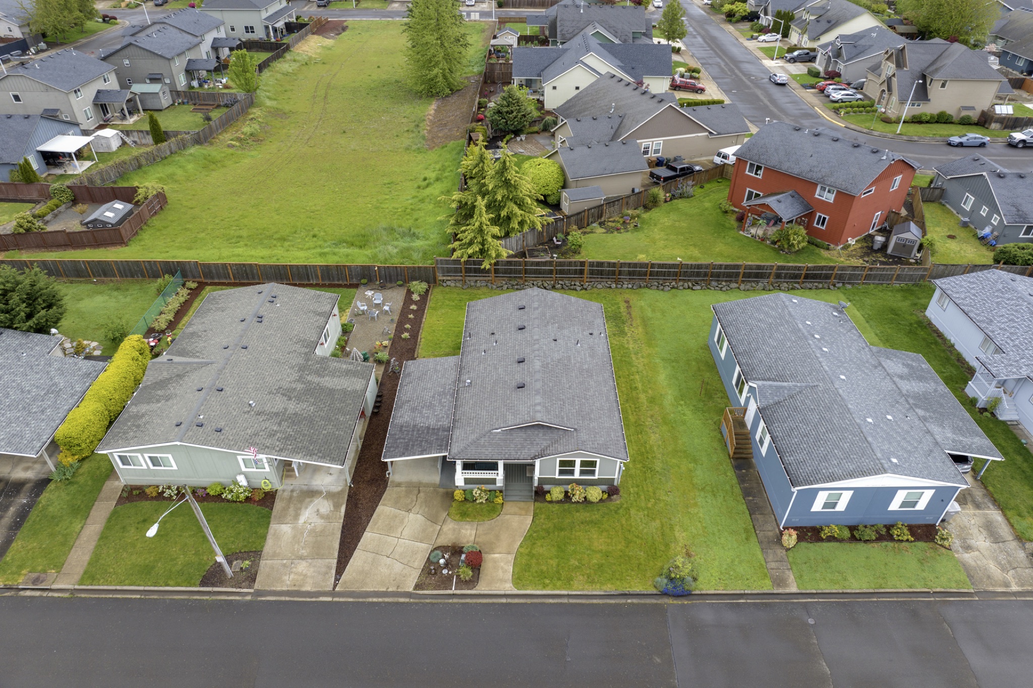 310 Pitney Ln, Space 71, Junction City, OR &mdash; photo 38 of 41